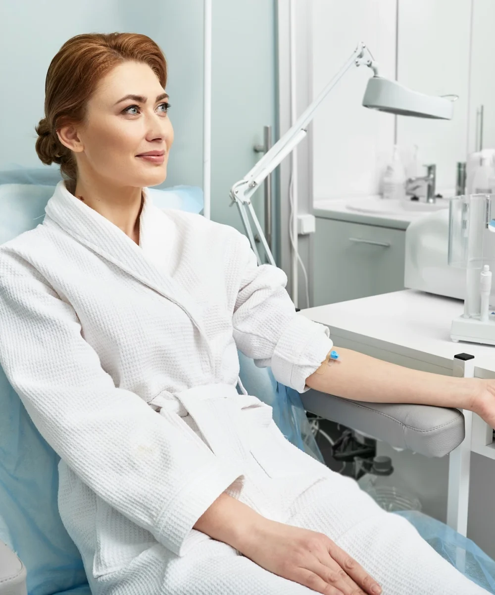 Woman getting IV Therapy | Mesa Medical Health & Wellness | St. George, UT
